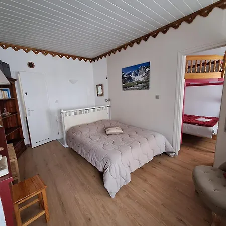 Duplex Cosy - Charme Et Confort A 100 Metres Des Thermes Et Des Sentiers Appartement