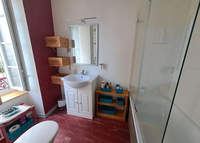 Duplex Cosy - Charme Et Confort A 100 Metres Des Thermes Et Des Sentiers